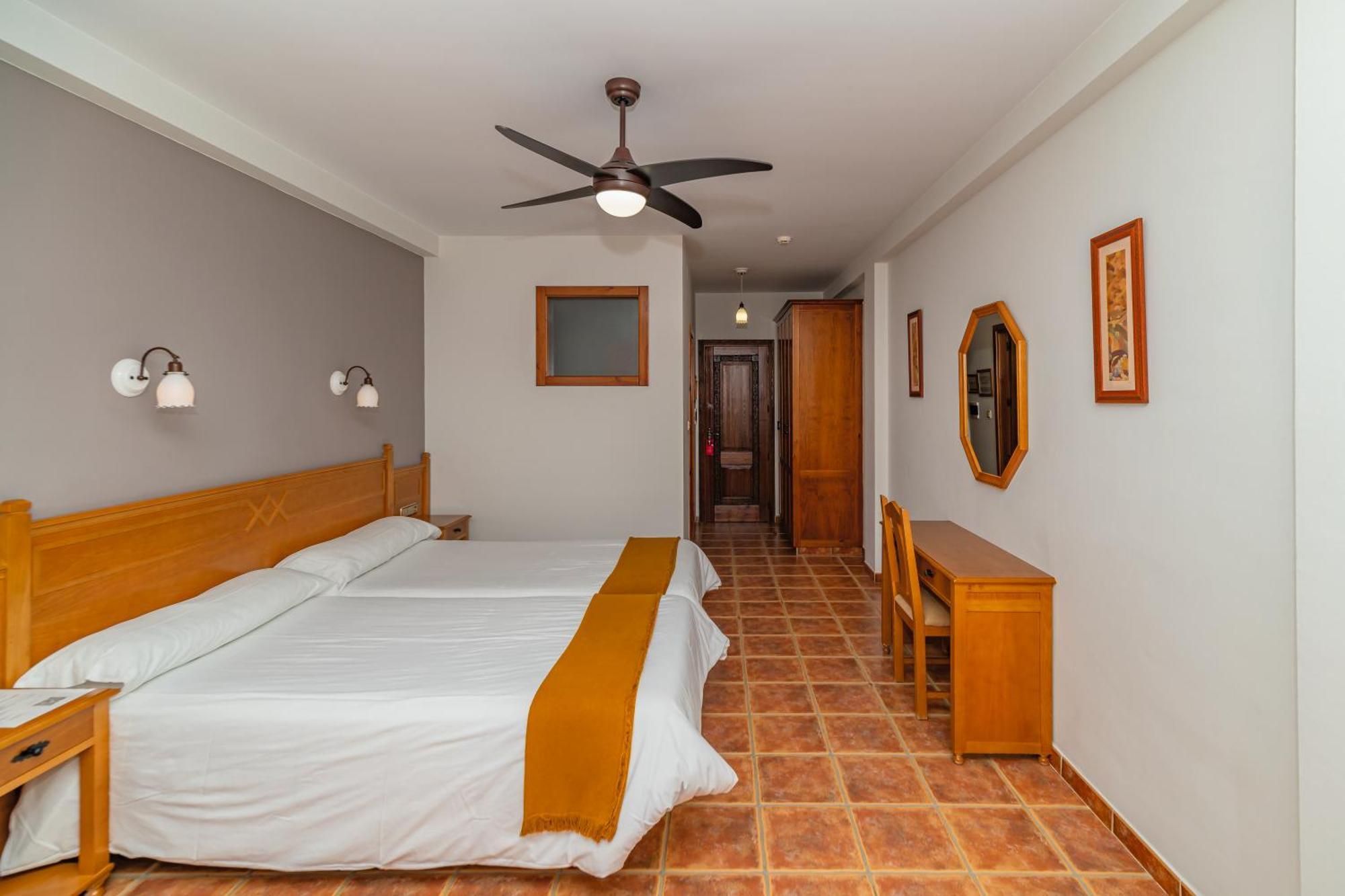 Hotel La Fragua Ii 2*