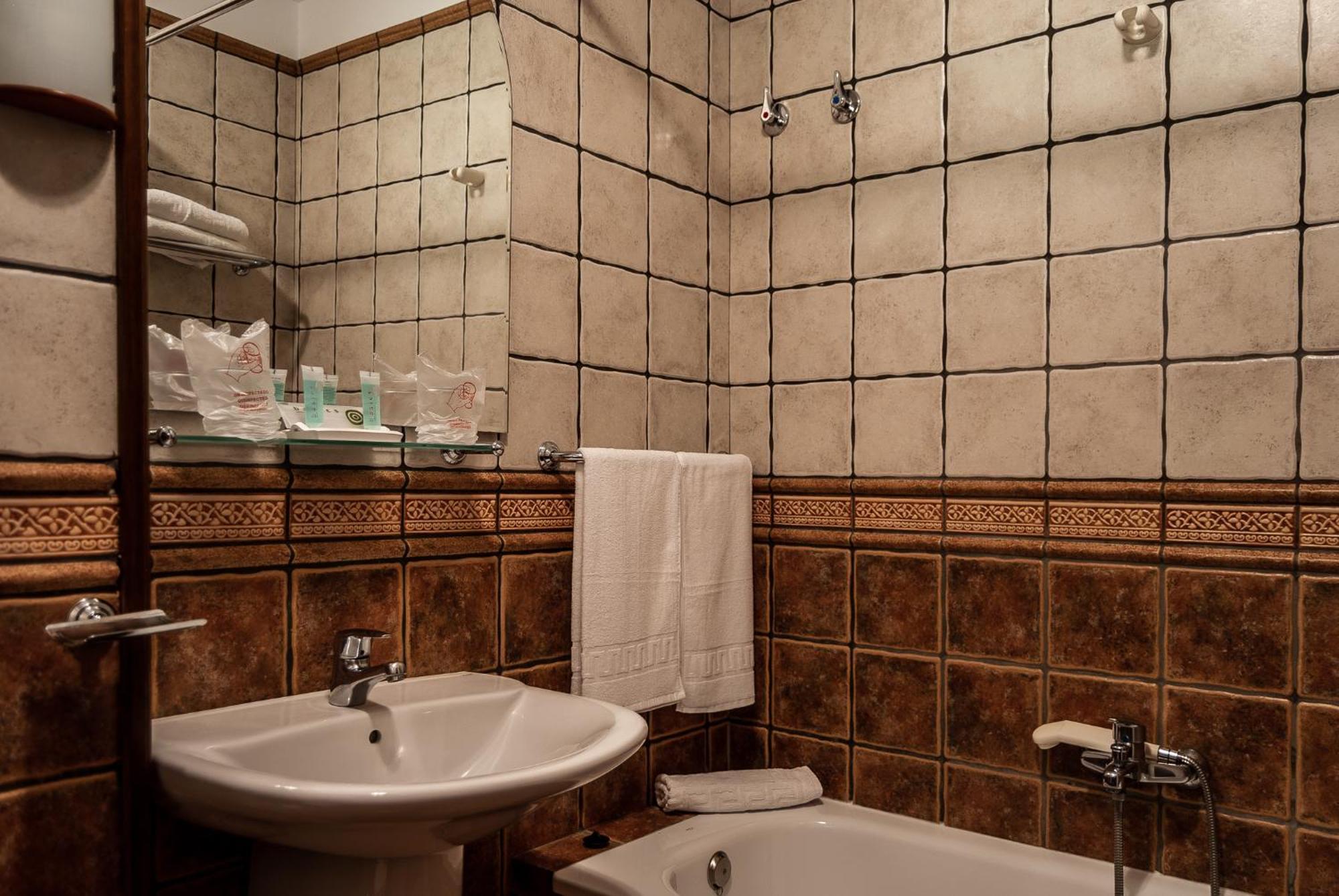 Hotel La Fragua Ii